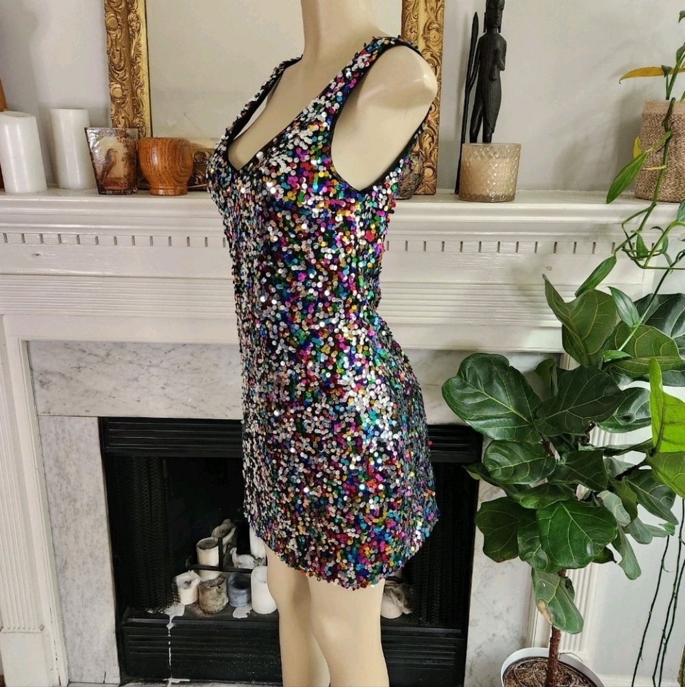 Lulus Silver Sequin Mini Dress Stretch Bodycon Party Indie Sleaze Size Medium - Picture 3 of 6